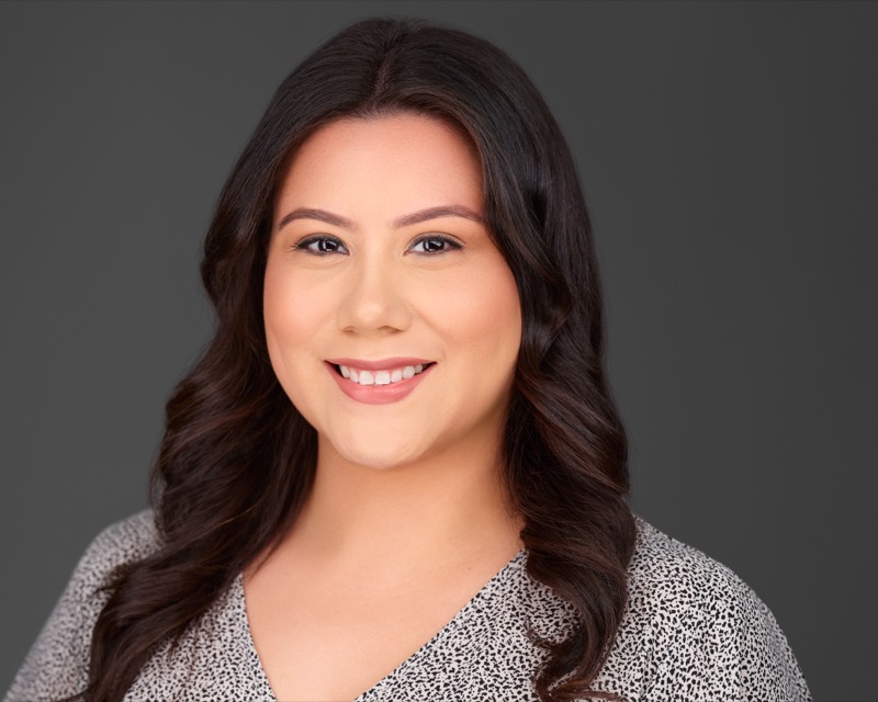 Jocelyn Reyes Litigation Paralegal